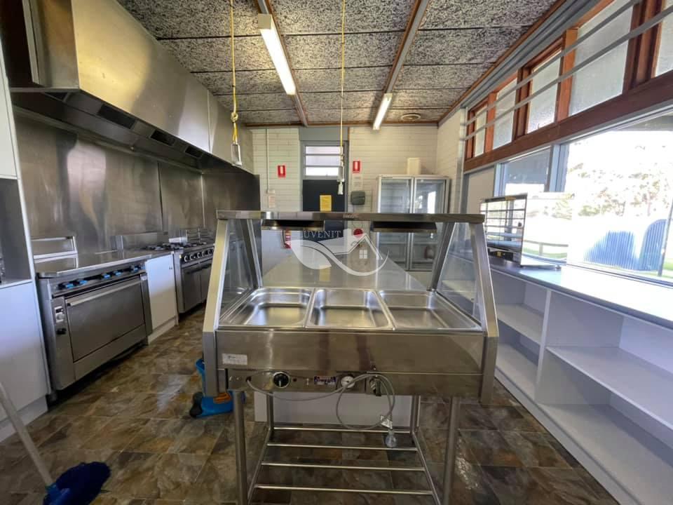 Cafe Cleaning