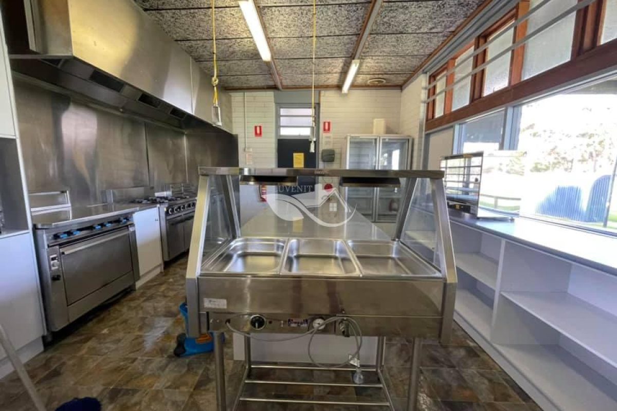 Cafe Cleaning